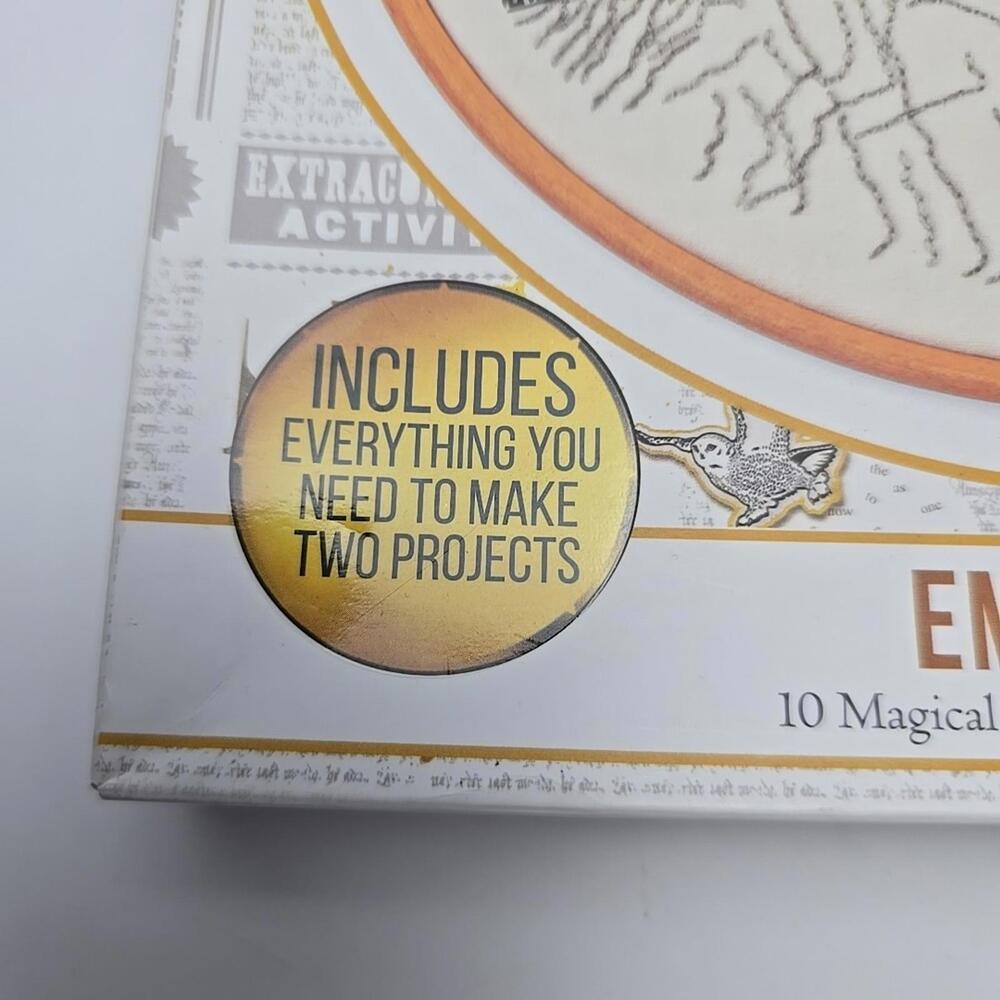 Harry Potter Embroidery (Embroidery Craft) - paperback Wilding, Deborah - Picture 3 of 14